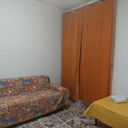 Stella Di Mare Apartment Aci Castello Luaran gambar