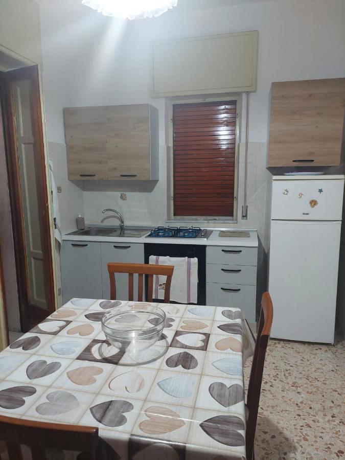 Stella Di Mare Apartment Aci Castello Luaran gambar